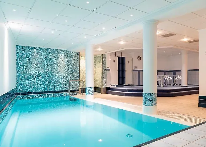 Der Valk Palace Otel *